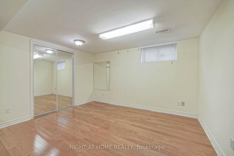 Photo 26 at 2 Lapworth Crescent, Steeles, Toronto