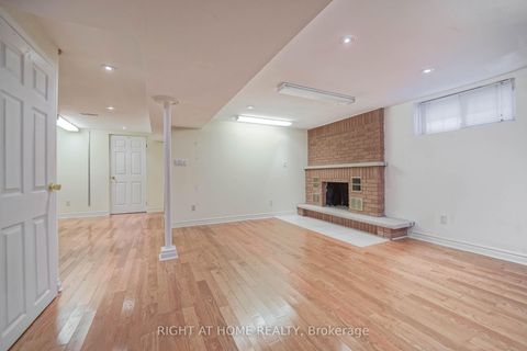 Photo 27 at 2 Lapworth Crescent, Steeles, Toronto