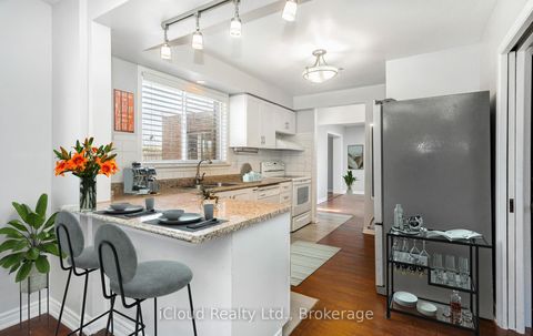 Photo 5 at 95 Willowridge Road, Richview, Toronto