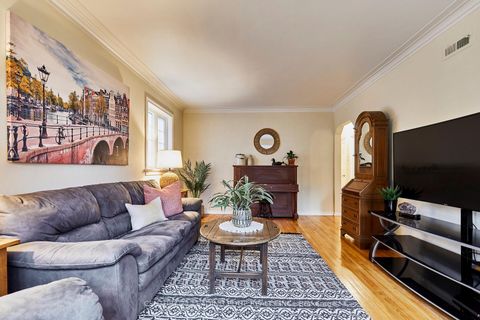 Photo 10 at 5 Harewood Avenue, Cliffcrest, Toronto
