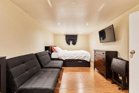 Photo 29 at 5 Harewood Avenue, Cliffcrest, Toronto