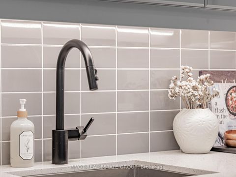 Photo 8 at 232 - 2343 Khalsa Gate, WM Westmount, Oakville