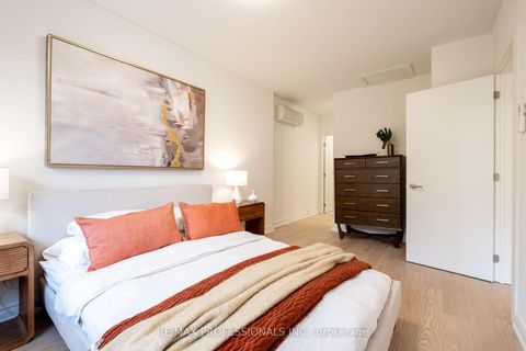 Photo 16 at 636 Runnymede Road, Bloor West Village, Toronto