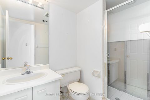 Photo 17 at 815 - 8501 Bayview Avenue, Doncrest, Richmond Hill