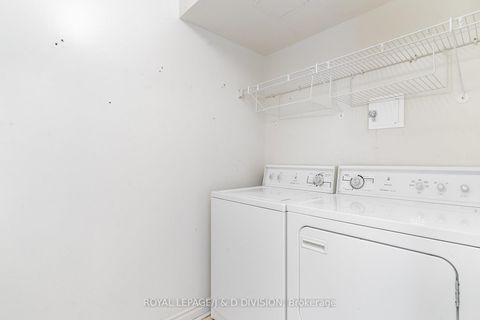 Photo 18 at 815 - 8501 Bayview Avenue, Doncrest, Richmond Hill