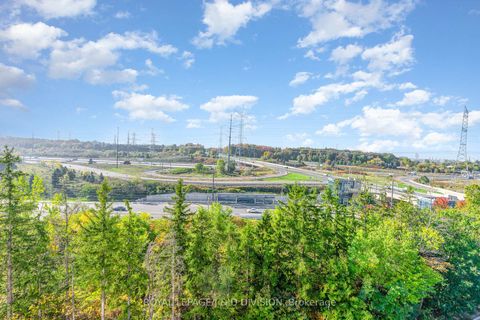 Photo 21 at 815 - 8501 Bayview Avenue, Doncrest, Richmond Hill