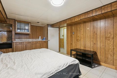 Photo 11 at 562 Alliance Avenue, Smythe, Toronto