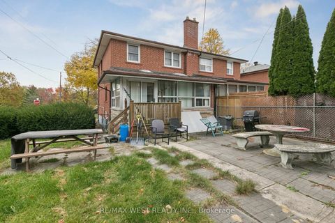 Photo 12 at 562 Alliance Avenue, Smythe, Toronto