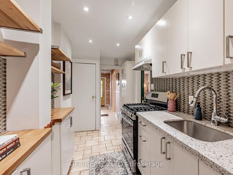 Photo 9 at 880 Davenport Road, Wychwood, Toronto