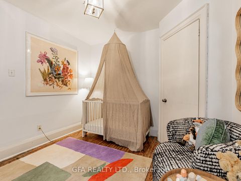 Photo 16 at 880 Davenport Road, Wychwood, Toronto