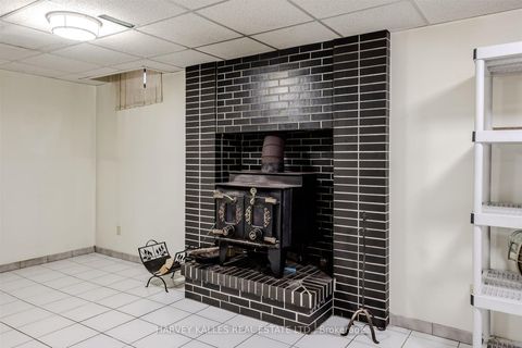 Photo 27 at 113 Cabaletta Crescent, West Woodbridge, Vaughan