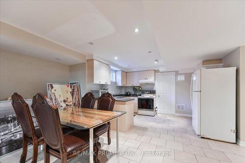 Photo 17 at 581 Wycliffe Avenue, Islington Woods, Vaughan