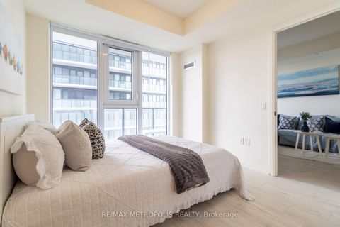 Photo 16 at 1214 - 9000 Jane Street, Vellore Village, Vaughan