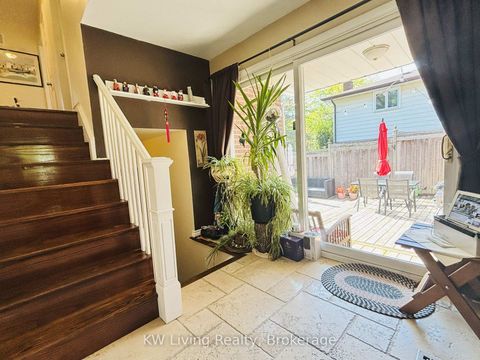 Photo 8 at 2084 Thornlea Drive, BR Bronte, Oakville