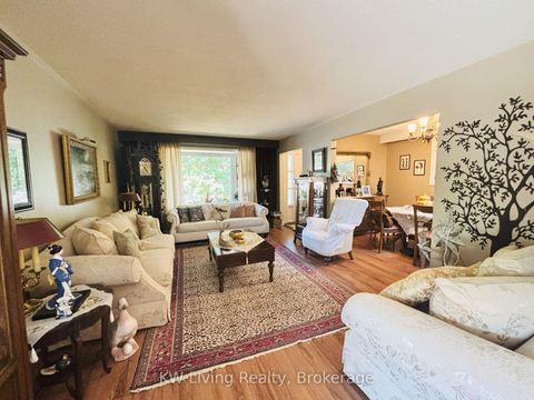 Photo 20 at 2084 Thornlea Drive, BR Bronte, Oakville