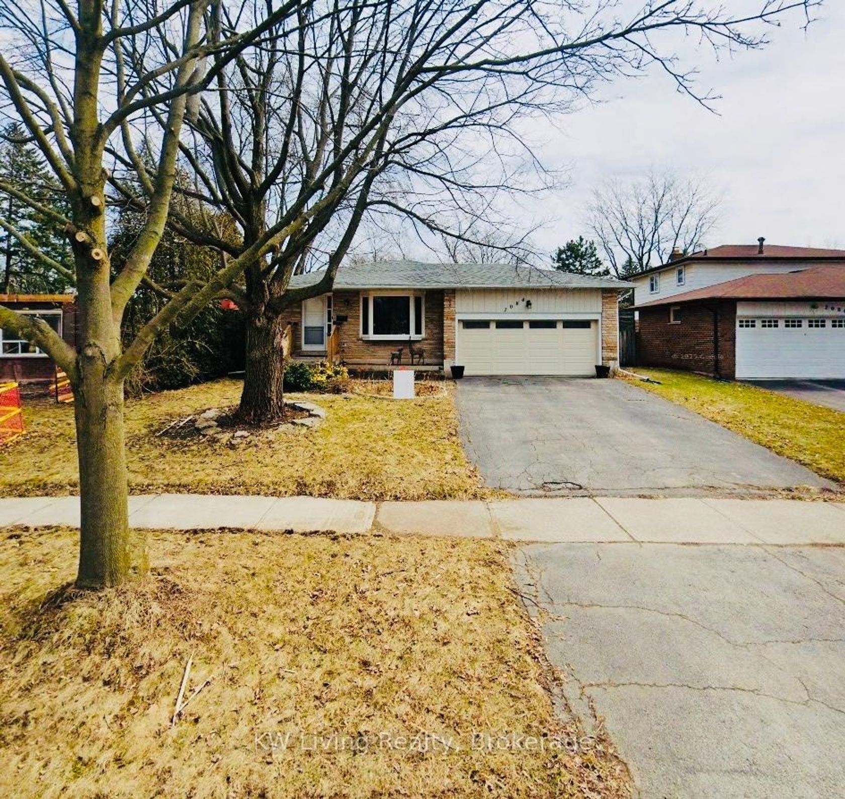 2084 Thornlea Drive, BR Bronte, Oakville 