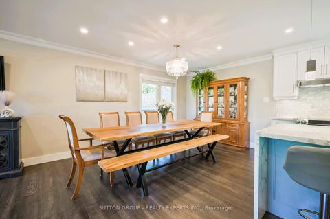 Photo 9 at 390 Wendall Place, WO West, Oakville