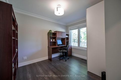 Photo 23 at 390 Wendall Place, WO West, Oakville