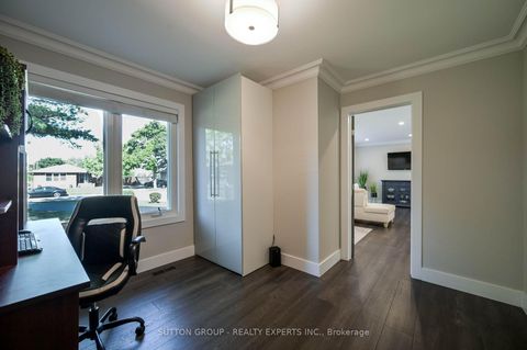 Photo 24 at 390 Wendall Place, WO West, Oakville