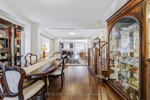 Photo 4 at 26 Zenith Avenue, Kleinburg, Vaughan