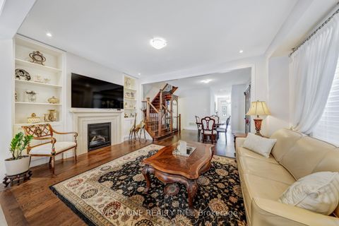 Photo 7 at 26 Zenith Avenue, Kleinburg, Vaughan