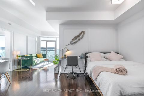 Photo 10 at 6406 - 14 York Street, Waterfront Communities C1, Toronto