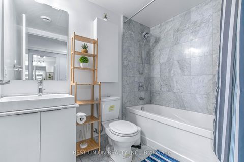 Photo 24 at 6406 - 14 York Street, Waterfront Communities C1, Toronto