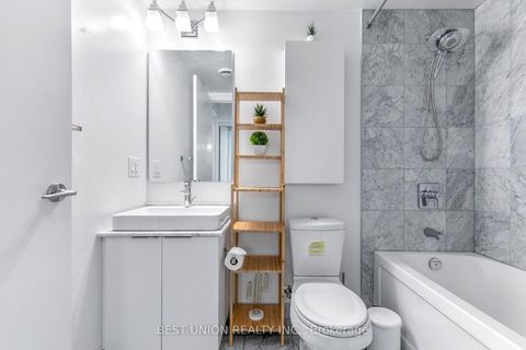 Photo 25 at 6406 - 14 York Street, Waterfront Communities C1, Toronto