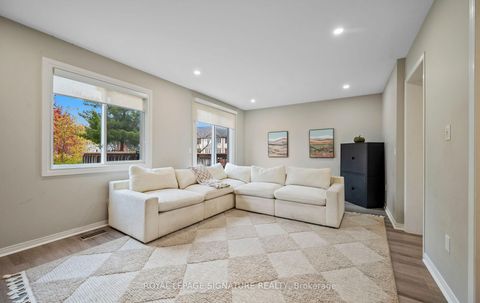 Photo 1 at 2320 Strawfield Court, RO River Oaks, Oakville