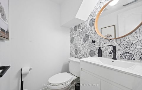 Photo 12 at 2320 Strawfield Court, RO River Oaks, Oakville