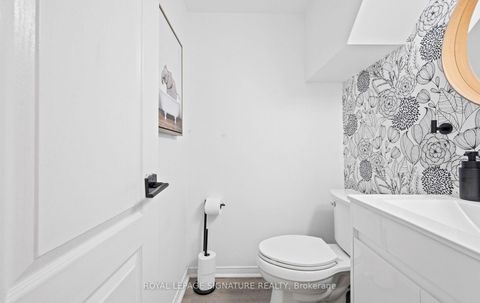 Photo 13 at 2320 Strawfield Court, RO River Oaks, Oakville