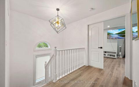 Photo 15 at 2320 Strawfield Court, RO River Oaks, Oakville