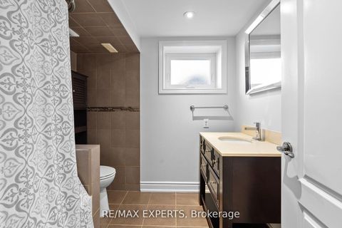 Photo 31 at 11 Smallwood Drive, CFB, Toronto