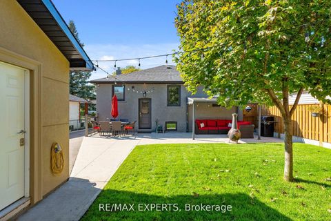 Photo 36 at 11 Smallwood Drive, CFB, Toronto