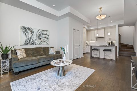 Photo 3 at 21 - 95 Brookfield Road, CO Central, Oakville