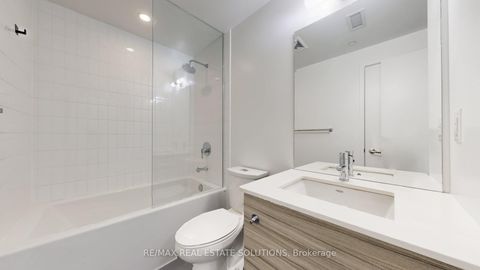 Photo 11 at 1303 - 210 Simcoe Street, Chinatown, Toronto