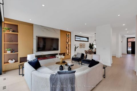 Photo 10 at 159 Cortleigh Boulevard, Lawrence Park South, Toronto