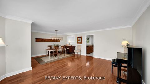 Photo 7 at 10 Kehoe Court, Nobleton, King