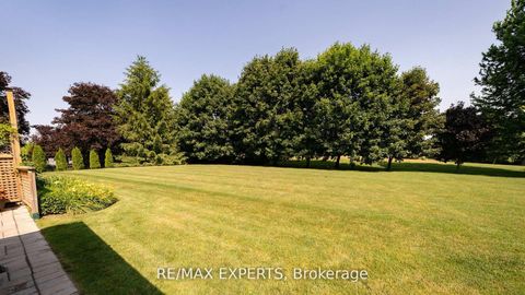 Photo 46 at 10 Kehoe Court, Nobleton, King