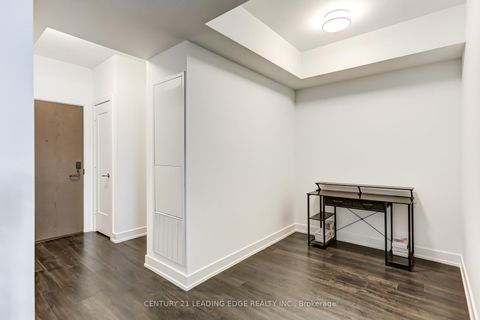 Photo 9 at 712 - 30 Inn On The Park Drive, Don Mills, Toronto