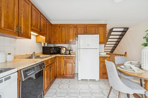 Photo 16 at 57 Ashland Avenue, Woodbine Corridor, Toronto