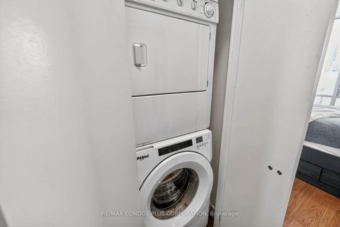 Photo 16 at N507 - 116 George Street, Moss Park, Toronto