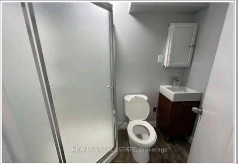 Photo 11 at 48 Carr Street, Chinatown, Toronto