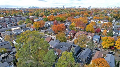 Photo 13 at 7 Harris Avenue, Danforth, Toronto