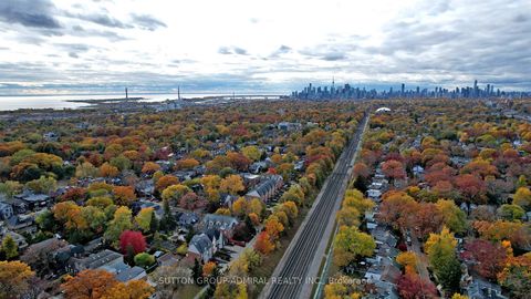 Photo 18 at 7 Harris Avenue, Danforth, Toronto