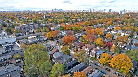 Photo 20 at 7 Harris Avenue, Danforth, Toronto