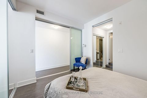 Photo 14 at 802 - 508 Wellington Street, Waterfront Communities C1, Toronto
