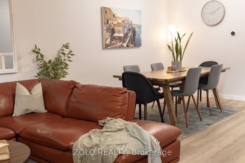 Photo 2 at 45 - 2272 Mowat Avenue, RO River Oaks, Oakville