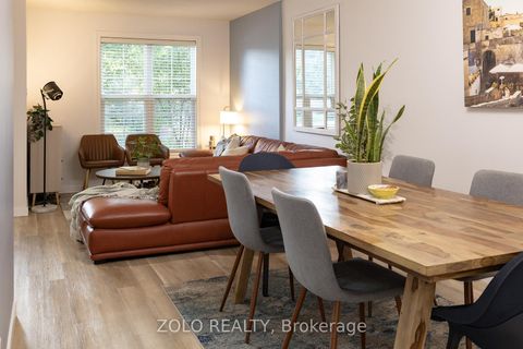 Photo 3 at 45 - 2272 Mowat Avenue, RO River Oaks, Oakville