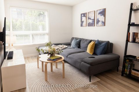 Photo 12 at 45 - 2272 Mowat Avenue, RO River Oaks, Oakville